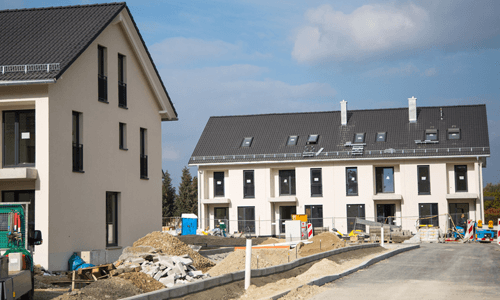 Projektentwicklung und Bau von Reihen-, Doppel- und Einfamilienhäusern